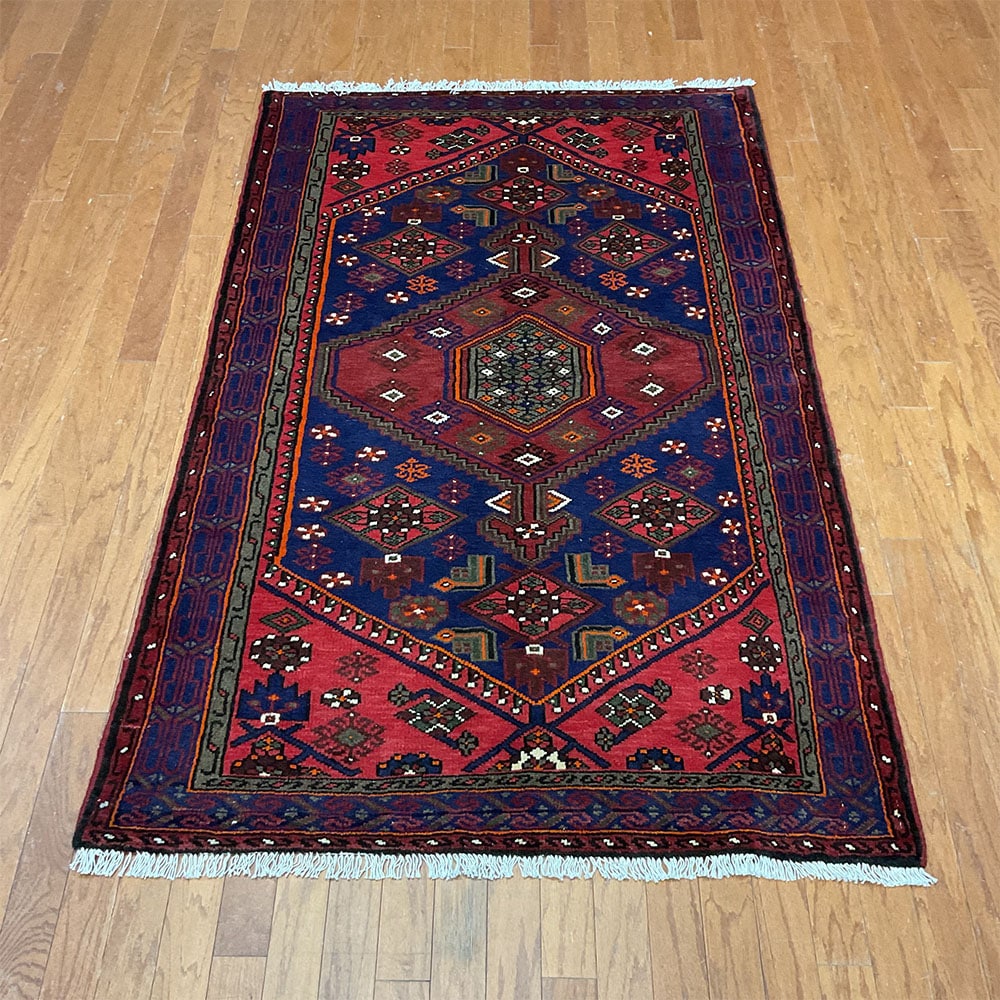 Persian Hand-knotted Tribal Hamadan Wool Rug (4'2 x 6'7)