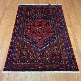 Persian Hand-knotted Tribal Hamadan Wool Rug (4'3 x 6'11)