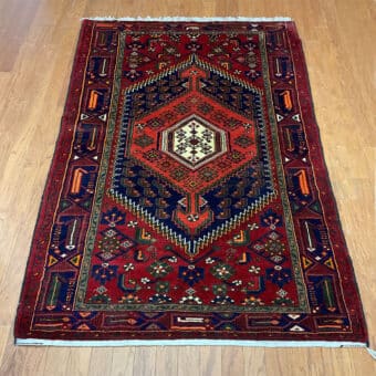 Persian Hand-knotted Tribal Hamadan Wool Rug (4'4 x 6'7)