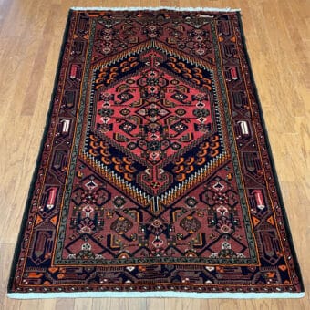 Persian Hand-knotted Tribal Hamadan Wool Rug (4'3 x 6'9)