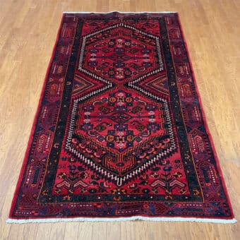 Persian Hand-knotted Tribal Hamadan Wool Rug (4'3 x 7'7)
