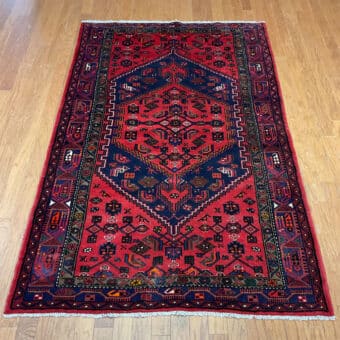 Persian Hand-knotted Tribal Hamadan Wool Rug (4'6 x 7'1)