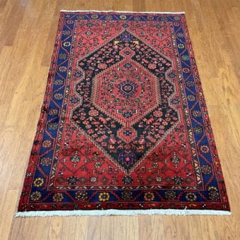 Persian Hand-knotted Tribal Hamadan Wool Rug (4'6 x 7'3)