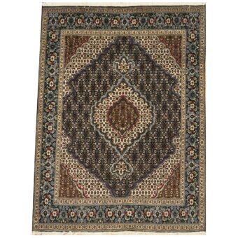 Persian Hand-knotted Tabriz Wool Rug (4'10 x 6'7)