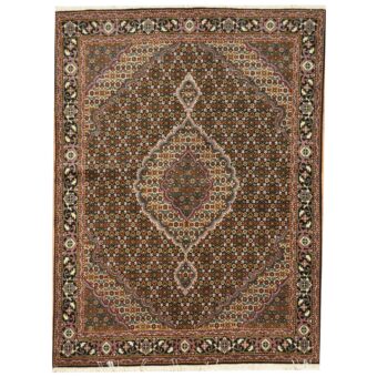 Persian Hand-knotted Tabriz Wool Rug (4'10 x 6'7)