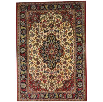 Persian Hand-knotted Qum Wool Rug (4'8 x 6'8)