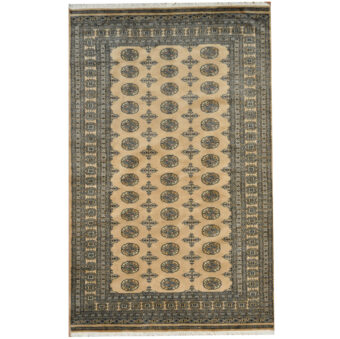Pakistani Hand-knotted Bokhara Wool Rug (5' x 8')