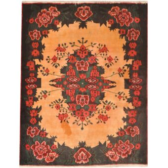 Persian Hand-knotted Bakhtiari Wool Rug (4' x 5'6)