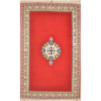 Moroccan Hand-knotted Berber Wool Rug (4' x 6'7)