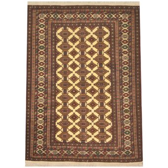 Afghan Hand-knotted Turkoman Wool Rug (4' x 5'7)