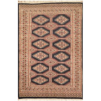 Pakistani Hand-knotted Bokhara Wool Rug (4' x 5'10)