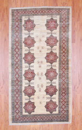 Afghan Hand-knotted Vegetable Dye (3'4 x 6'3)