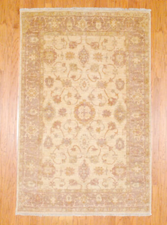 Afghan Hand-knotted Fine Vegetable Dye (4'10 x 7'3)
