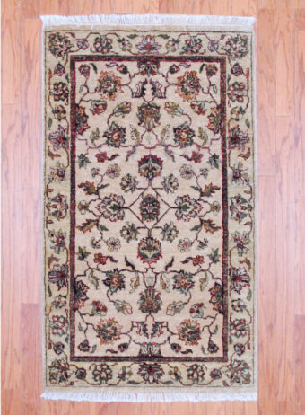 Indo Hand-knotted Vegetable Dye (2'11 x 5')