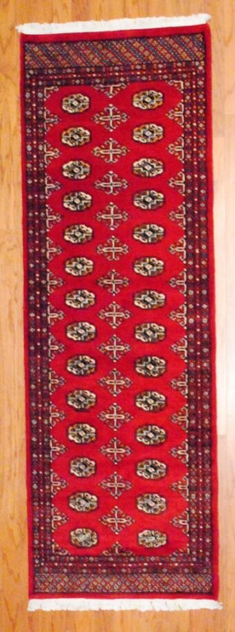Pakistani Hand-knotted Bokhara (2'7 x 7'4)