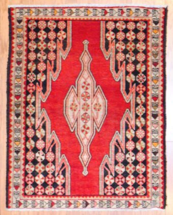 Persian Hand-knotted Hamadan (3'8 x 4'7)