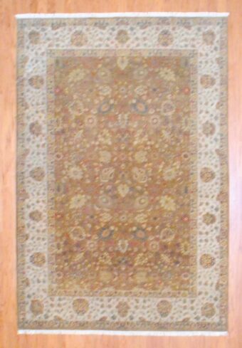 Indo Hand-knotted Tabriz (6 x 8'9)