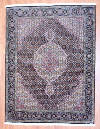 Persian Hand-knotted Fish Design Tabriz (5' x 6'7)