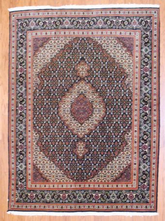 Persian Hand-knotted Fish Design Tabriz (5' x 6'7)