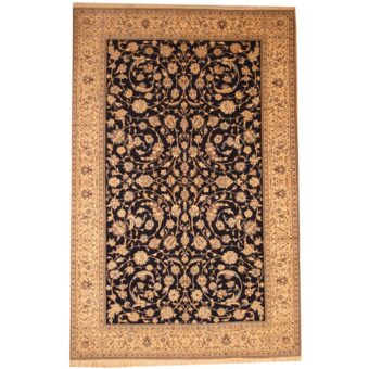 Persian Hand-knotted Nain (6'9 x 10'6)