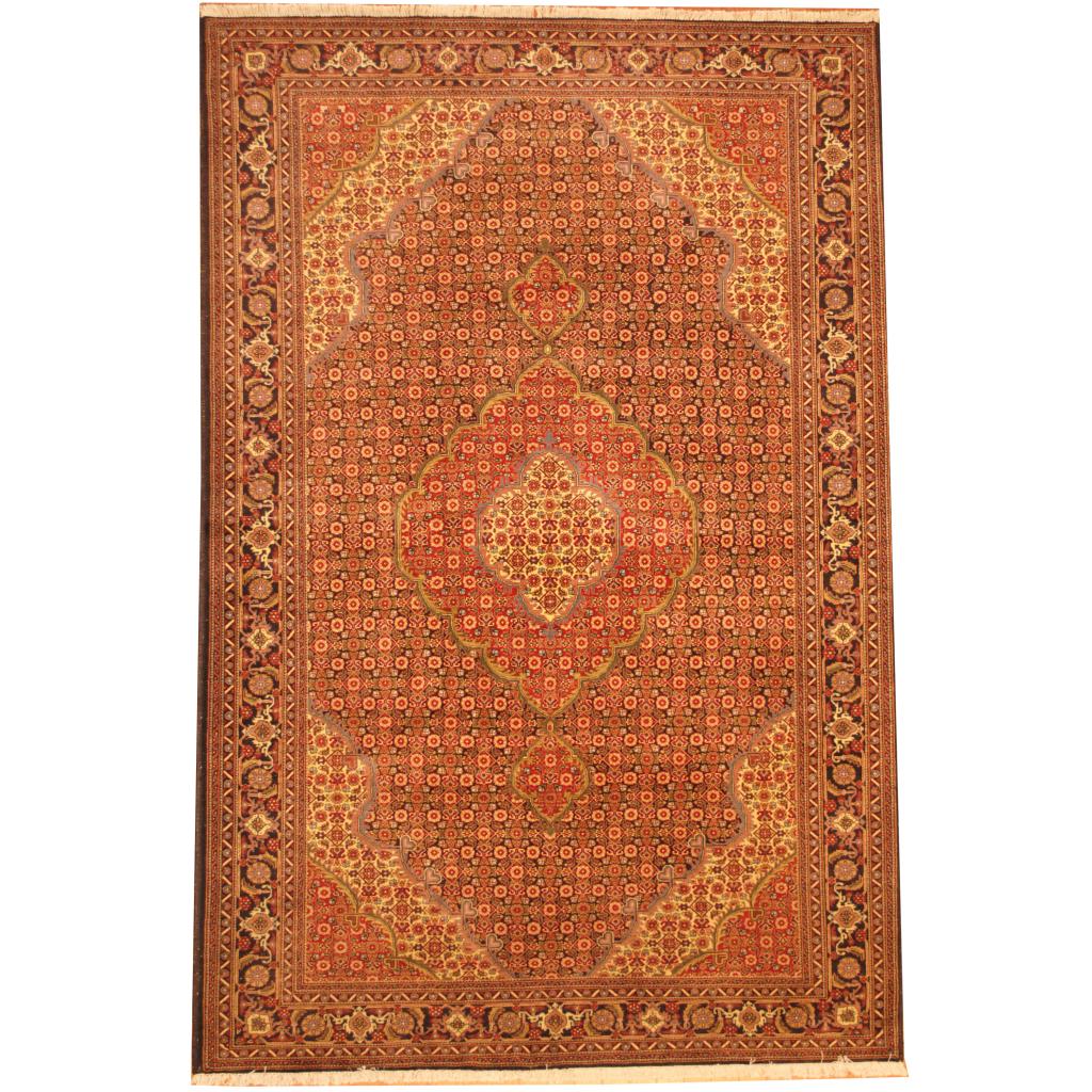 Persian Hand-knotted Tabriz Wool Rug (6'6 x 9'9)