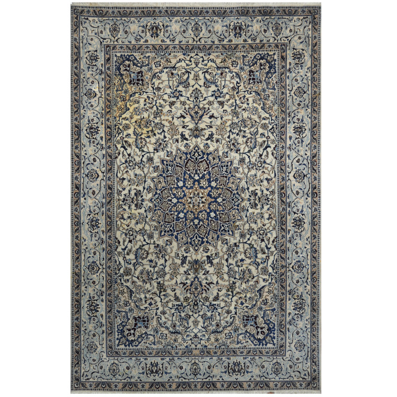 Persian Hand-knotted Nain Wool & Silk Rug (6'8 x 10'3)