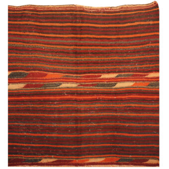 Persian Hand-woven Wool Kilim (4'10 x 4'7)