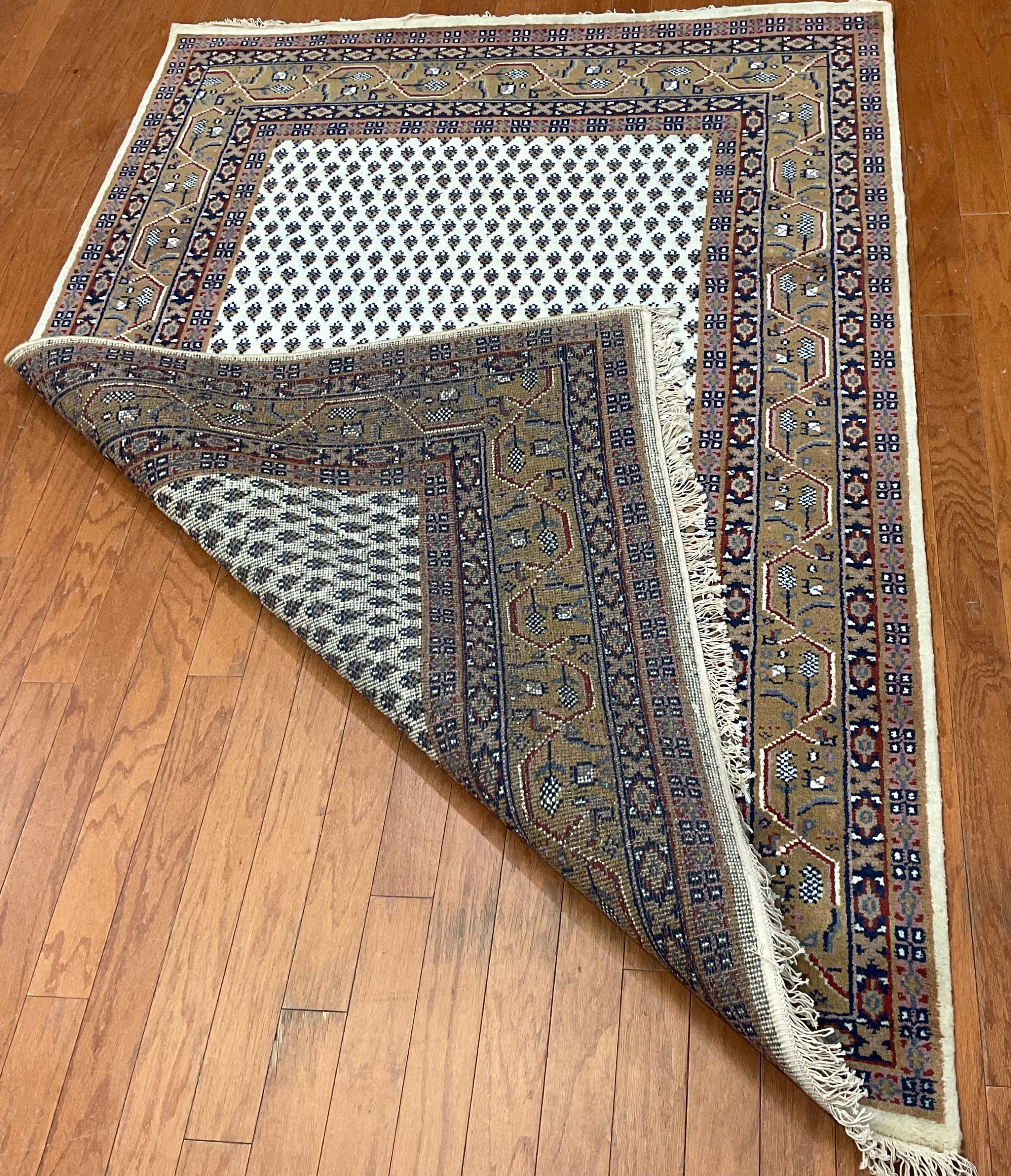 Indo Hand-knotted Mir Wool Rug (4'7 x 6'7) - Image 2