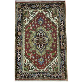 Indo Hand-knotted Serapi Wool Rug (4' x 6')