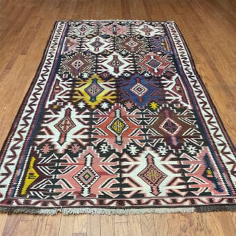 1920s Antique Handmade Caucasian Shirvan Wool Rug (5'8" x 9'10")