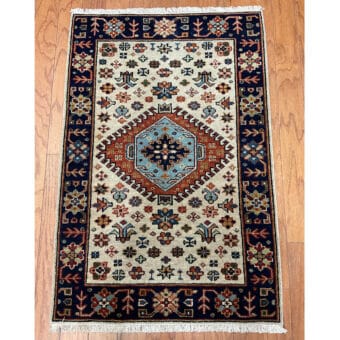HERAT ORIENTAL Hand-knotted Indo Karaja Wool Rug (2' x 3')