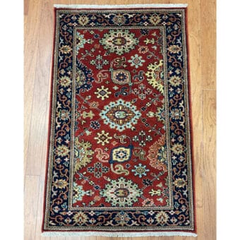 HERAT ORIENTAL Hand-knotted Indo Serapi Wool Rug (2'6 x 4')