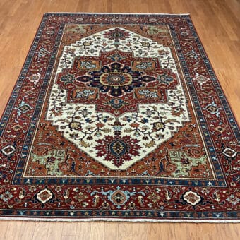 HERAT ORIENTAL Hand-knotted Indo Serapi Wool Rug (5'11 x 8'11)