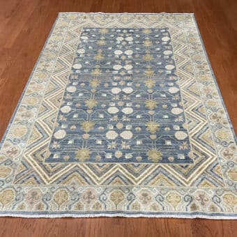 Afghan Hand-knotted Vegetable Dye Khotan Wool Rug (6'2 x 8'10)