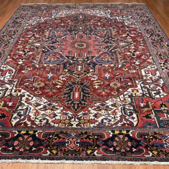 Persian Hand-knotted Antique 1920's Heriz Wool Rug (10'4 x 13'2)