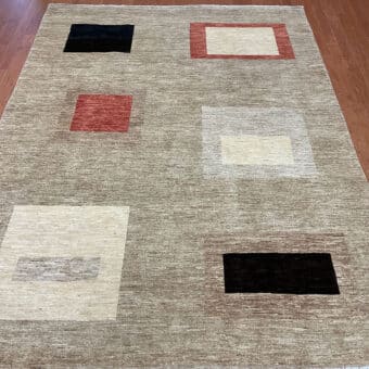 Hand-knotted Vegetable Dye Contemporary Wool Rug (6'4 x 8'10)