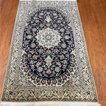 Persian Hand-knotted Nain Wool & Silk Rug (4' x 6'10)