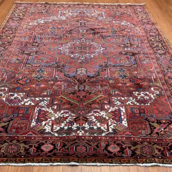 Fine Persian Hand-knotted Heriz Wool Rug (8'10 x 11'1)