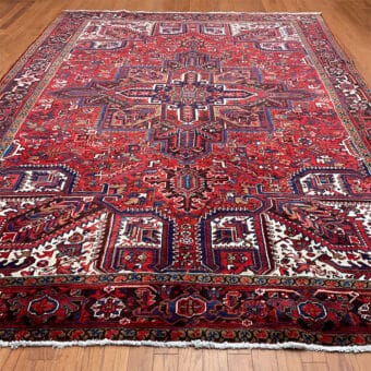 Fine Persian Hand-knotted Heriz Wool Rug (8'3 x 11'8)