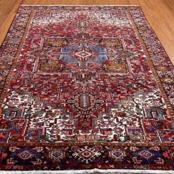 Fine Persian Hand-knotted Heriz Wool Rug (8'5 x 11'8)