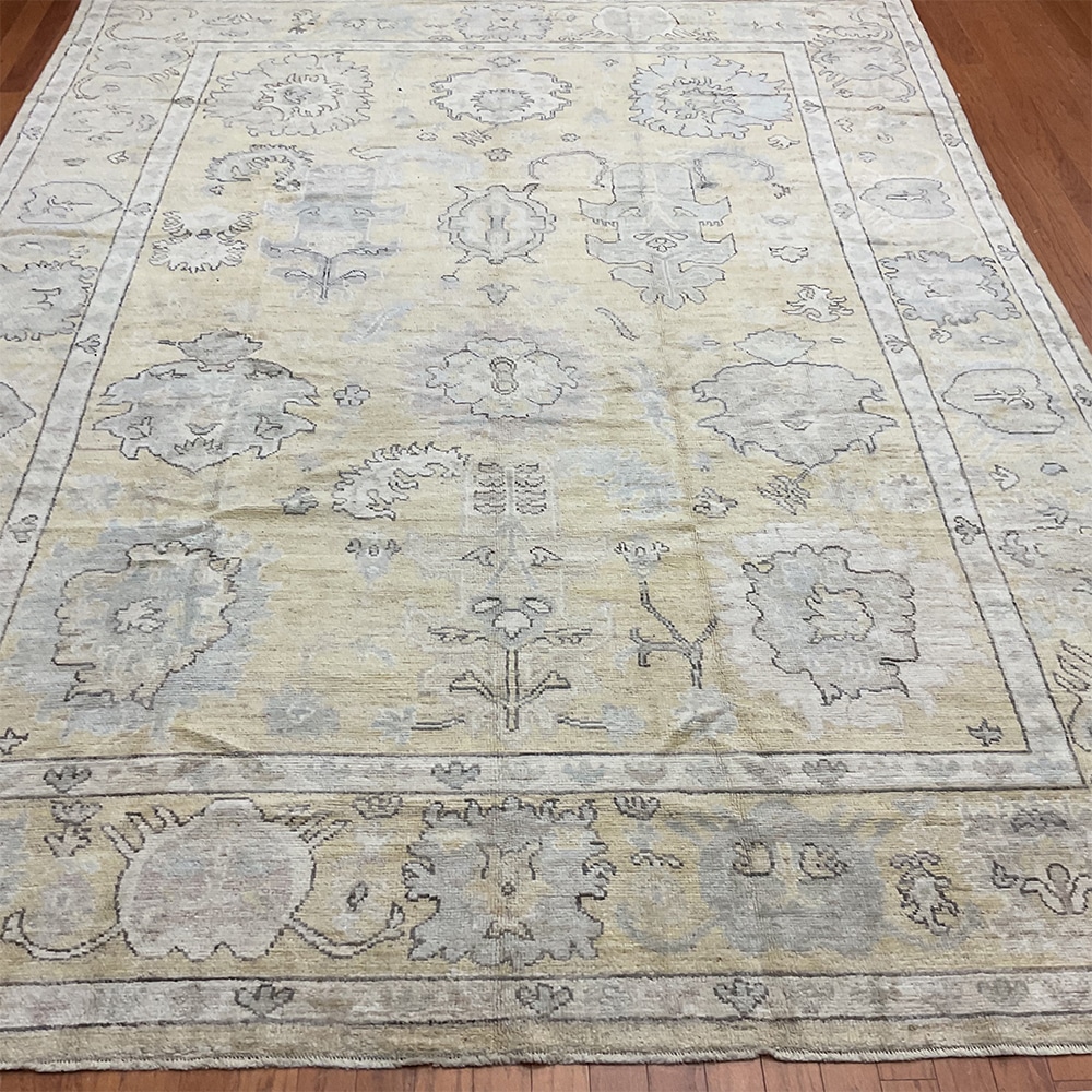 Afghan Hand-knotted Vegetable Dye Oushak Wool Rug (8'9 x 11'9)