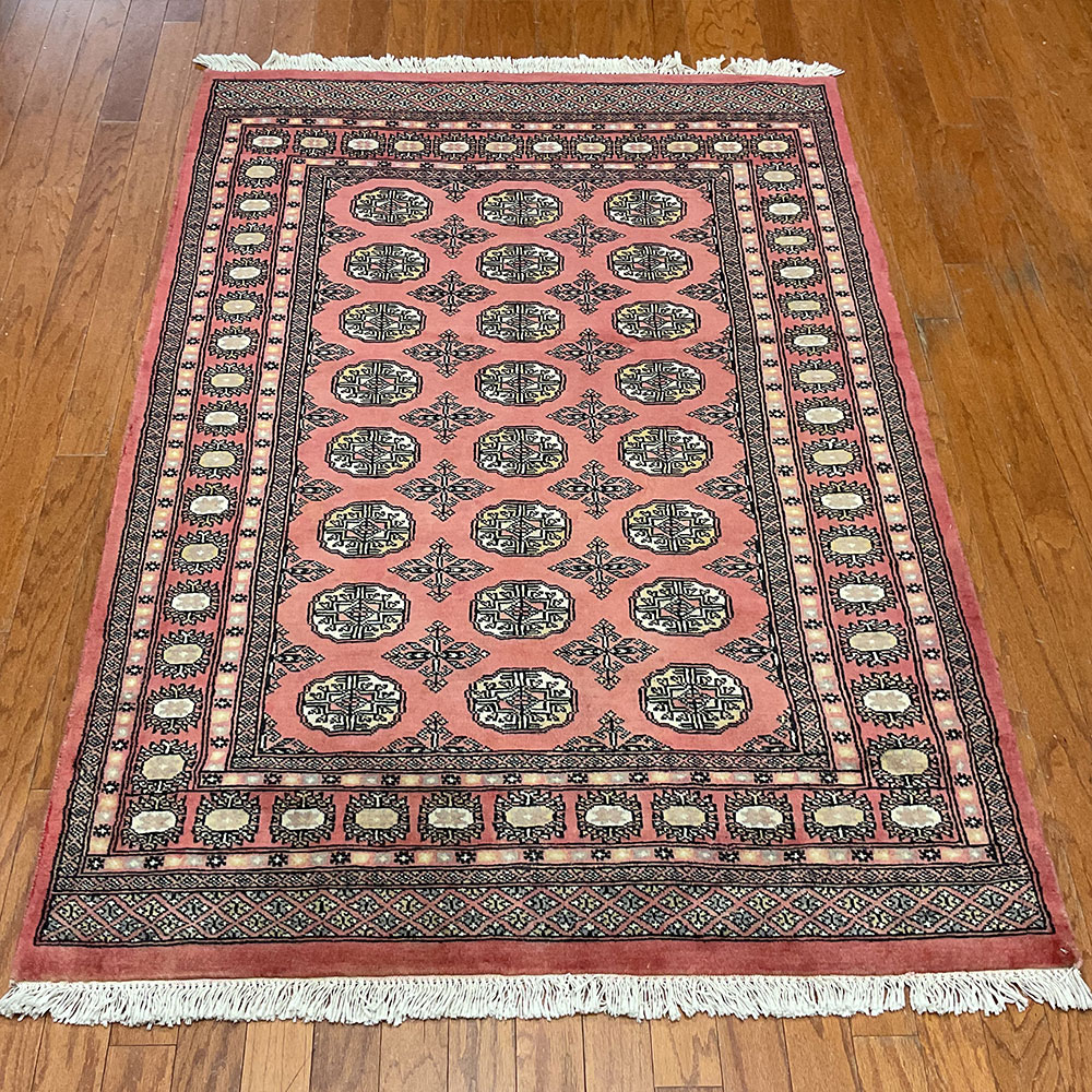 Pakistani Hand-Knotted Bokhara Wool Rug (4'1 x 5'10)