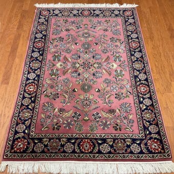 Handmade Indo Soumak Wool Rug (4'2 x 6'1)