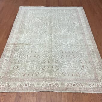 Turkish Hand-knotted Oushak Wool Rug (6'4 x 9'6)