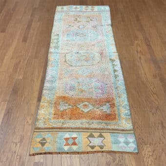 Turkish Hand-knotted Oushak Wool Runner (3' x 9'7)