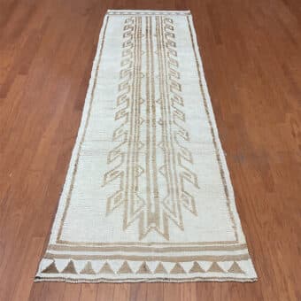 Turkish Hand-knotted Oushak Wool Runner (3'5 x 10'4)